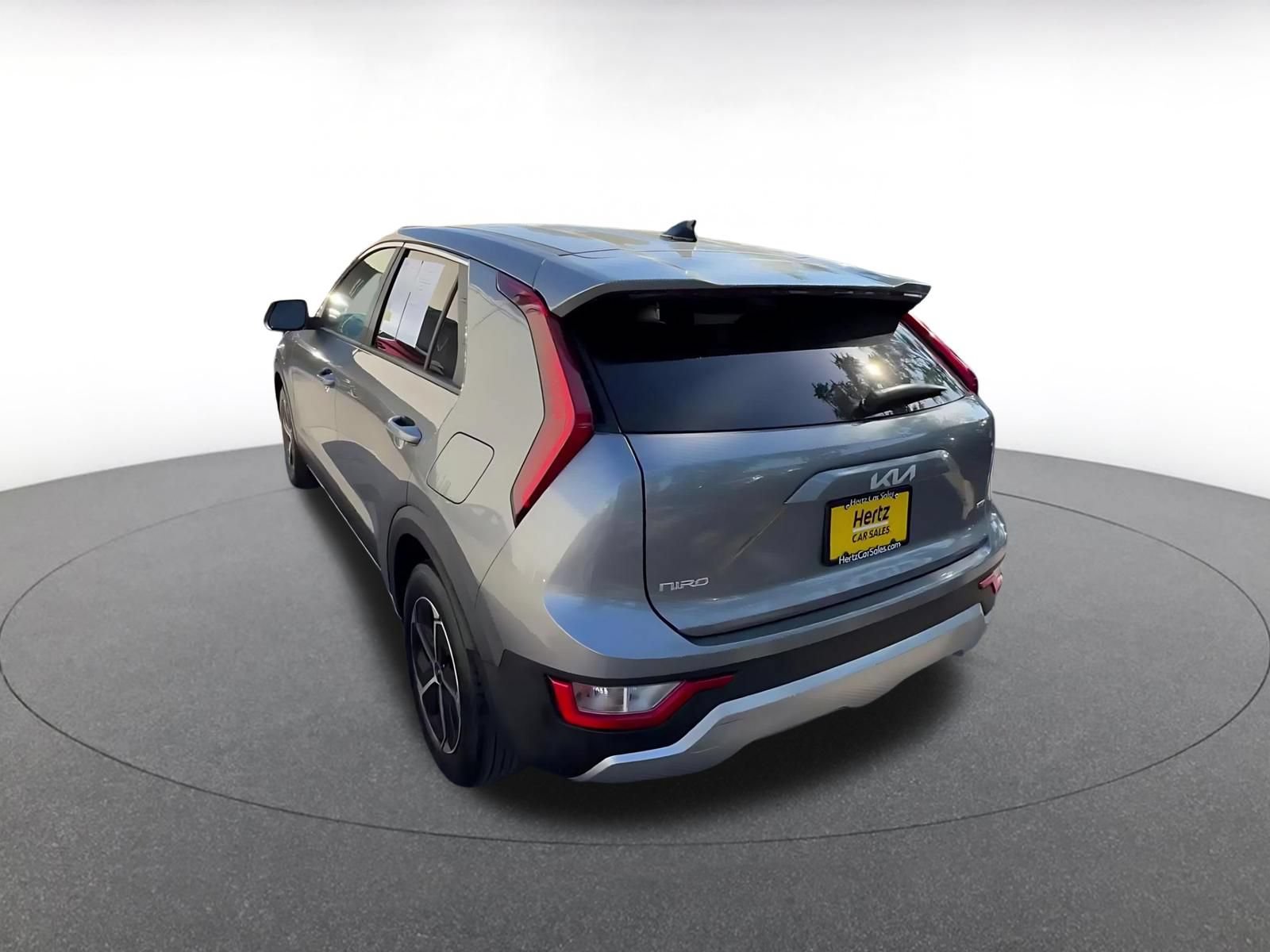 Thumbnail: 2026 Kia Niro - 11