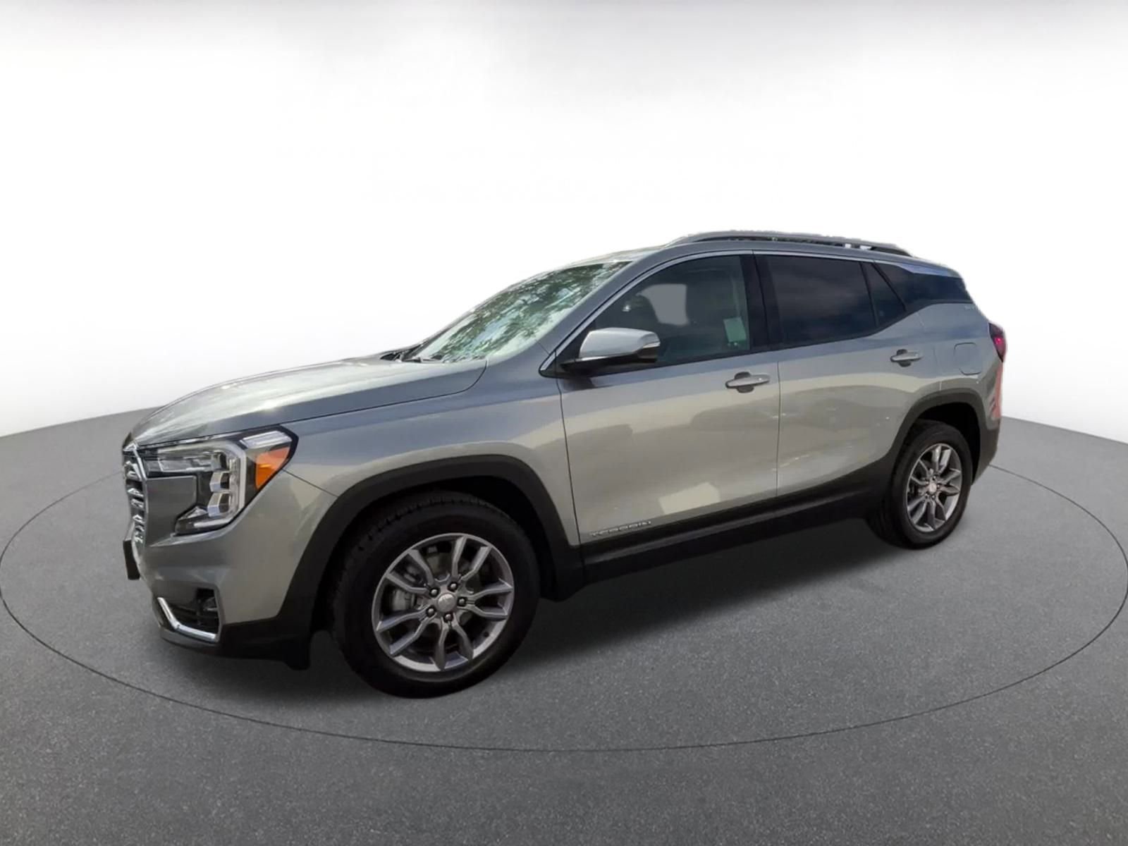 Thumbnail: 2024 GMC Terrain - 8