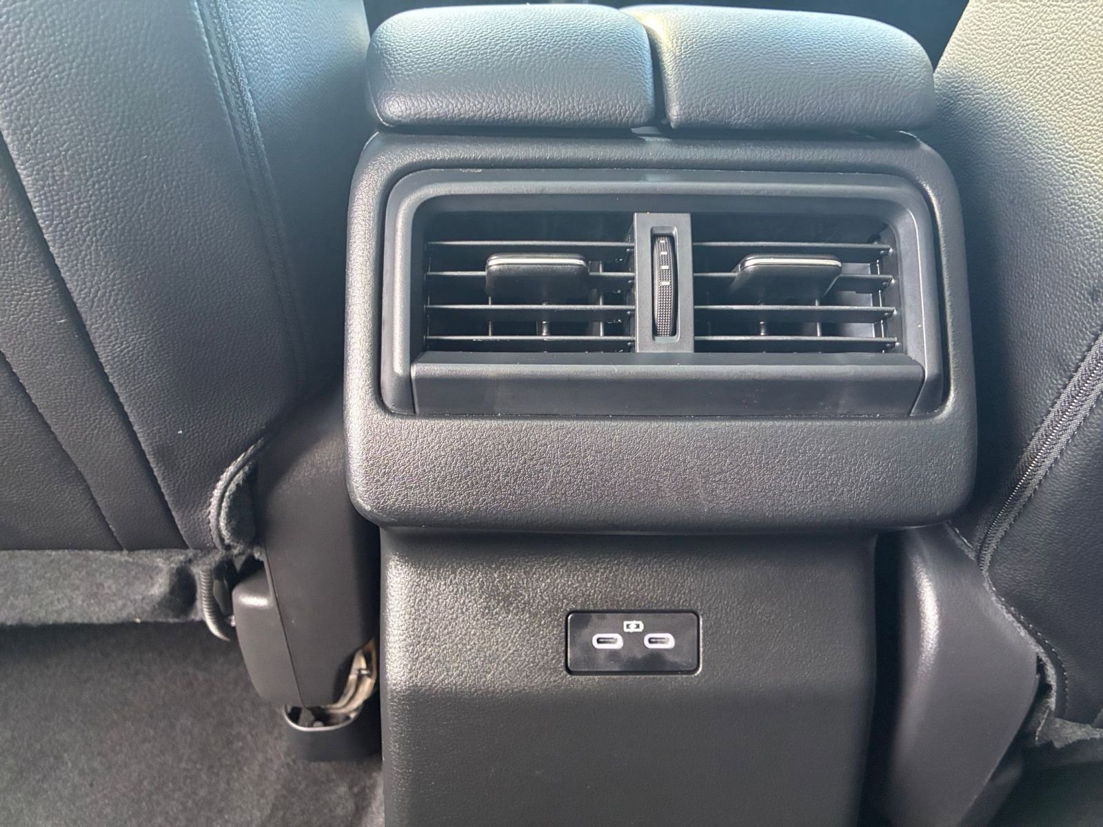 Thumbnail: 2025 Mazda CX-50 - 25