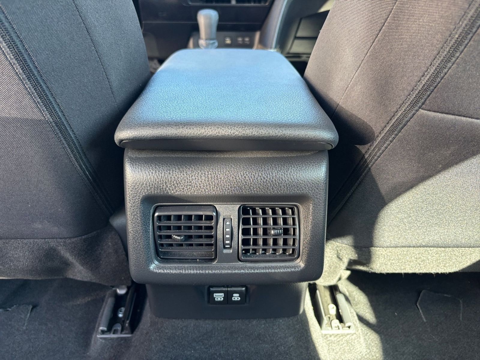 Thumbnail: 2025 Toyota Camry - 24