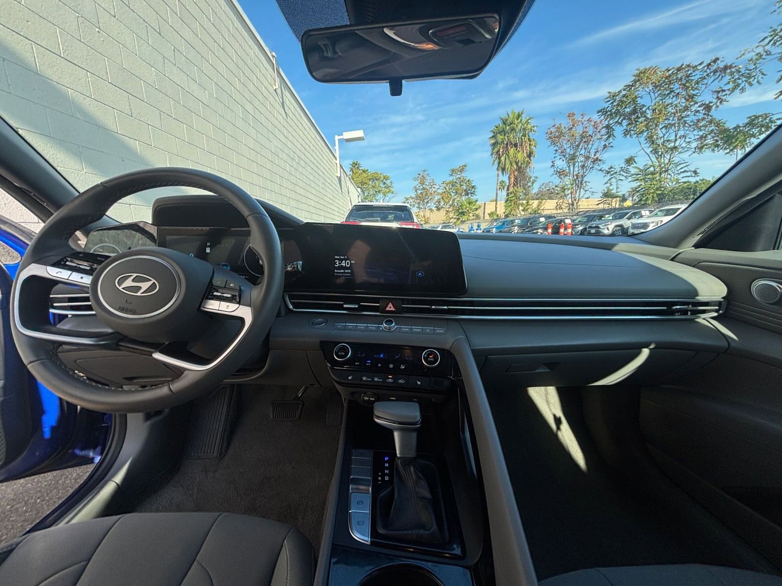 Thumbnail: 2025 Hyundai Elantra - 33