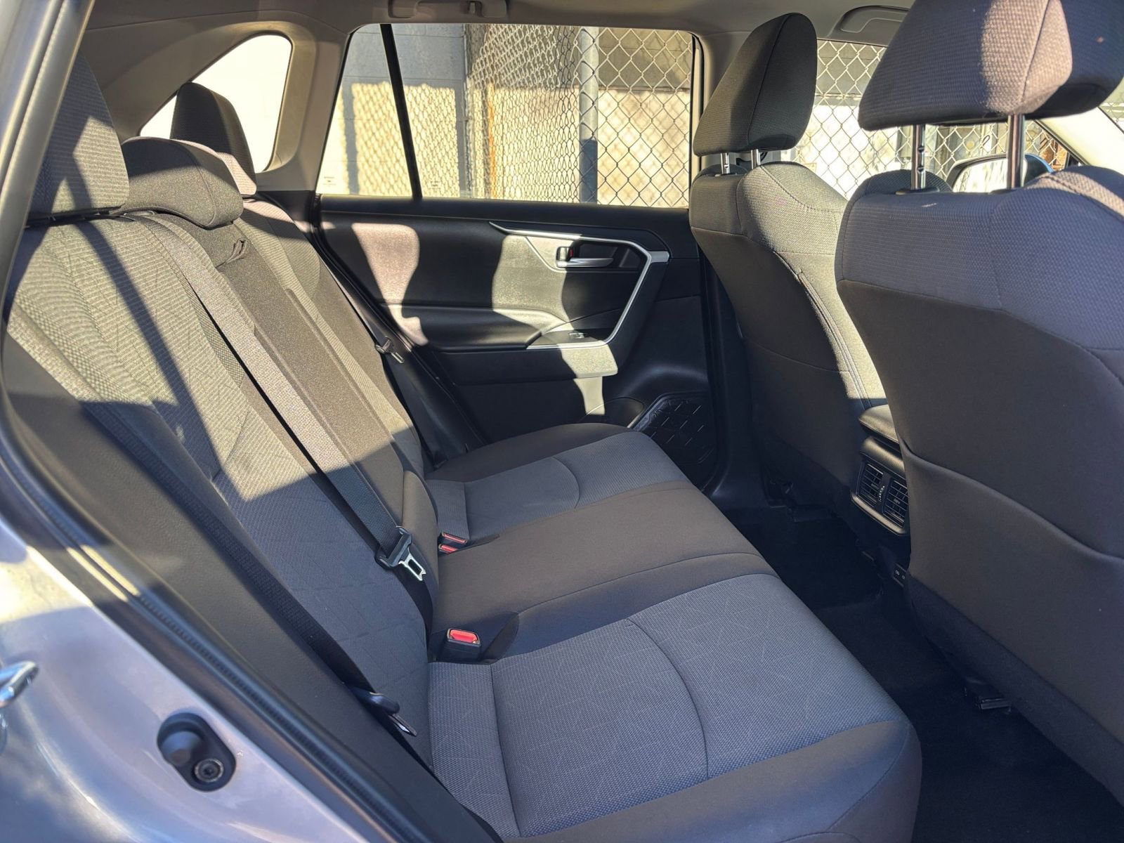 Thumbnail: 2025 Toyota RAV4 - 25