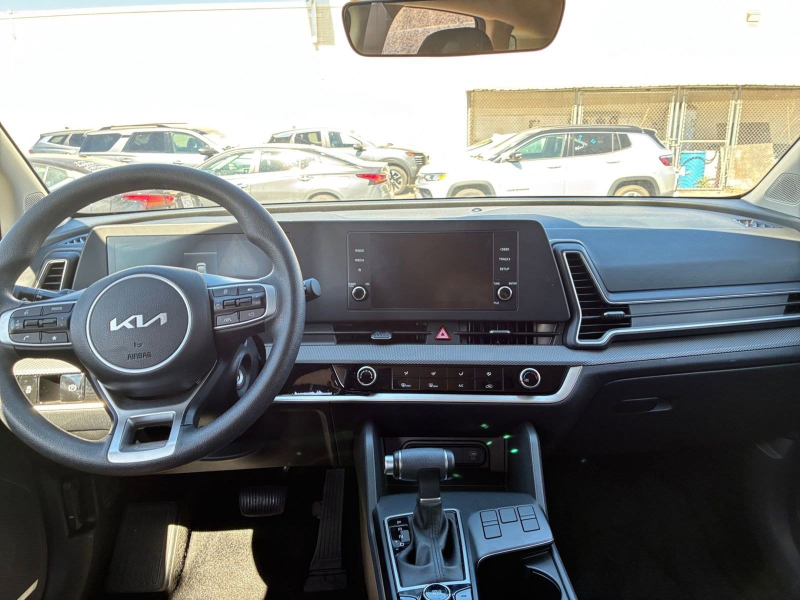 Thumbnail: 2025 Kia Sportage - 32