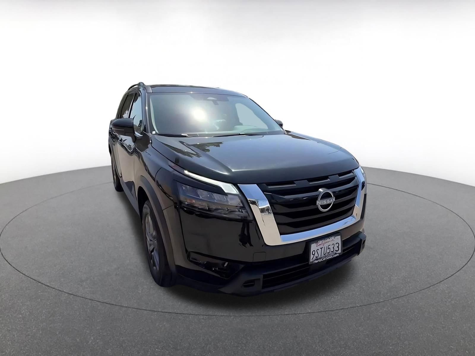 Thumbnail: 2025 Nissan Pathfinder - 3