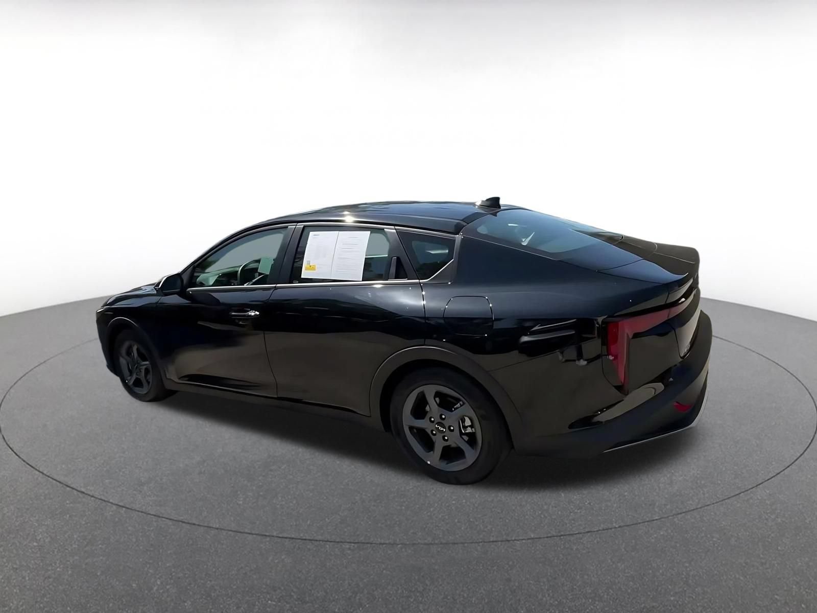 Thumbnail: 2026 Kia K4 - 9
