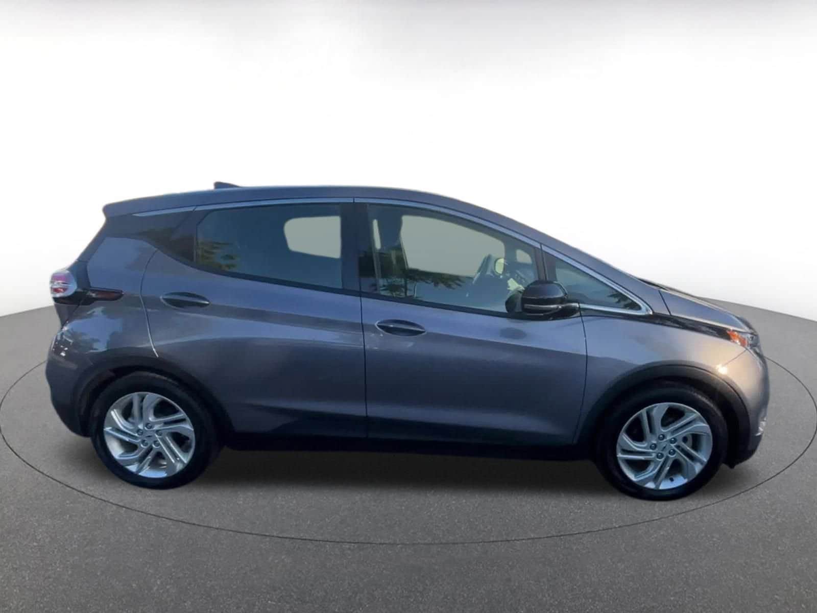 Thumbnail: 2023 Chevrolet Bolt EV - 16