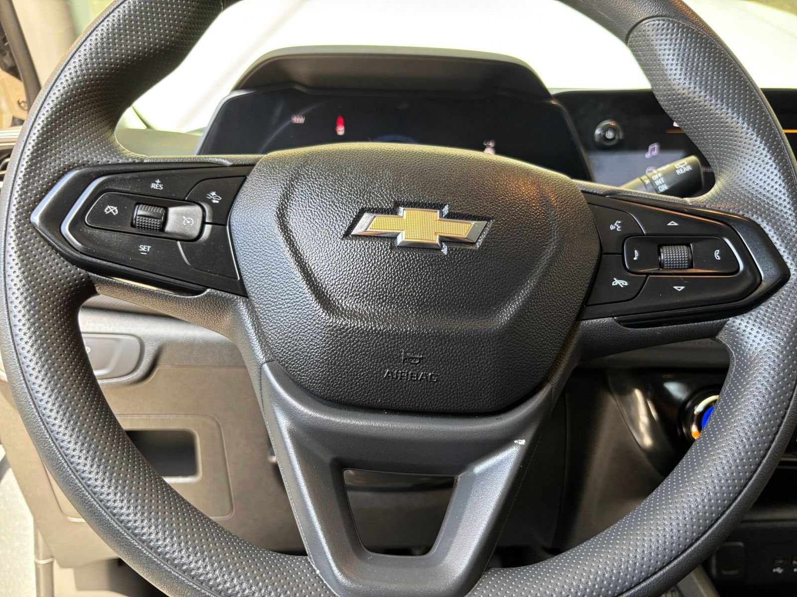 Thumbnail: 2025 Chevrolet TrailBlazer - 26