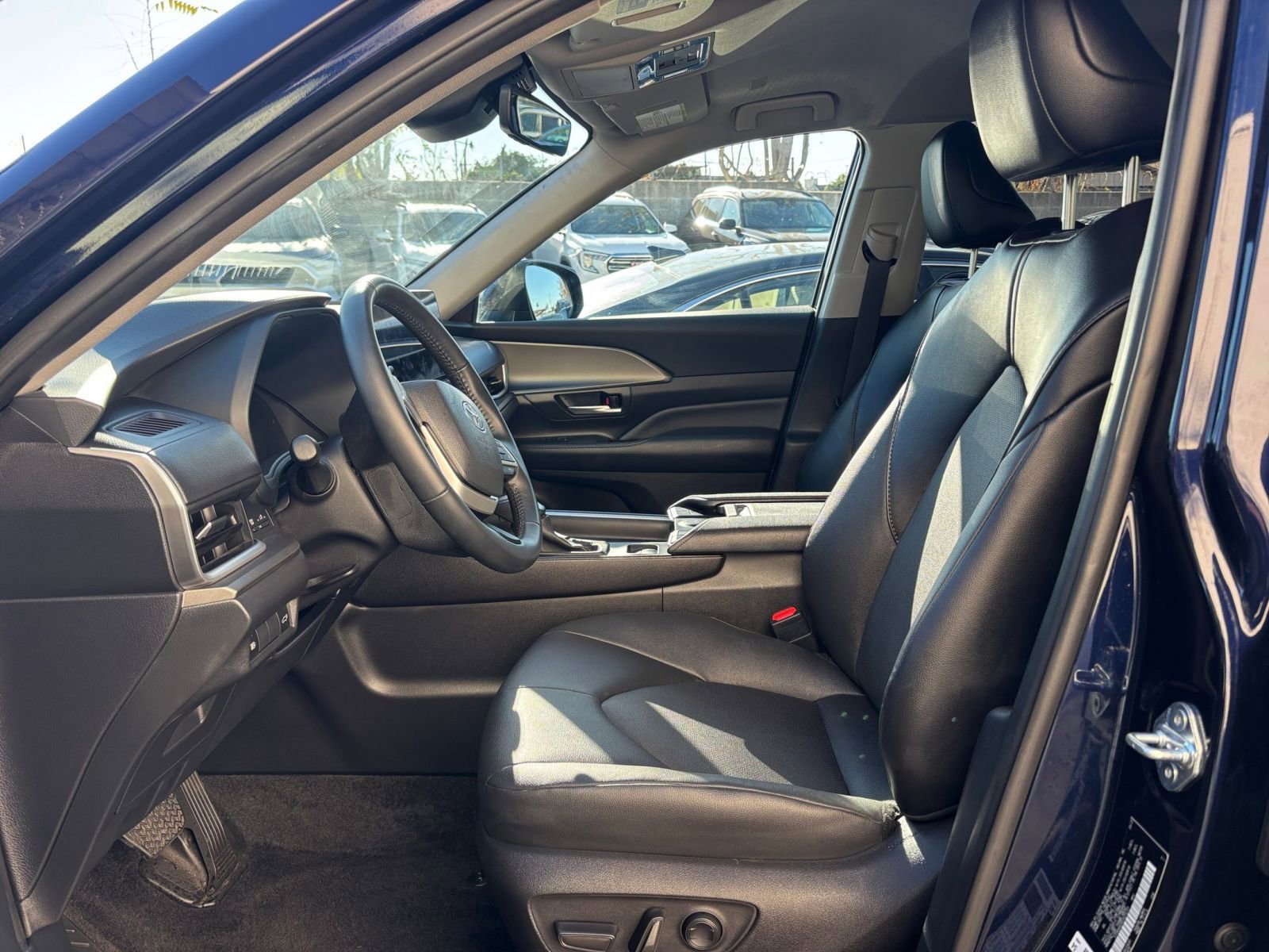 Thumbnail: 2025 Toyota Grand Highlander - 28