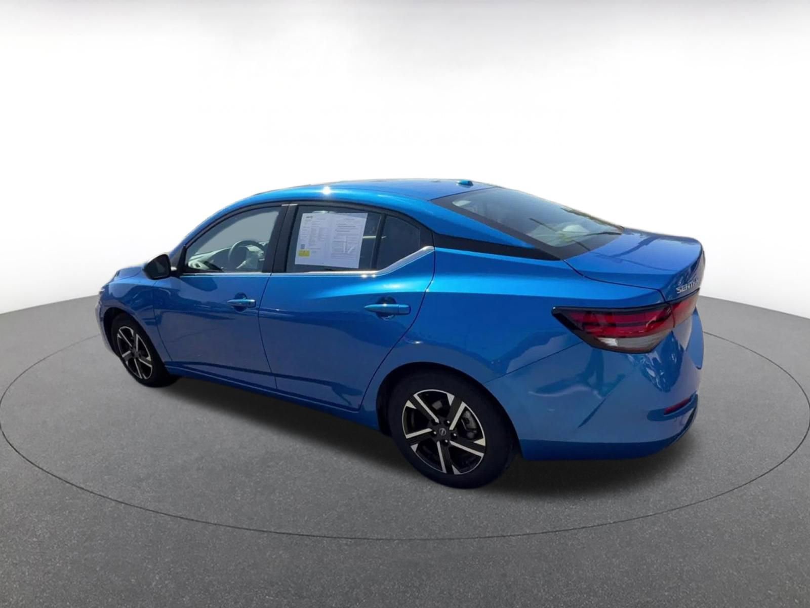 Thumbnail: 2025 Nissan Sentra - 10