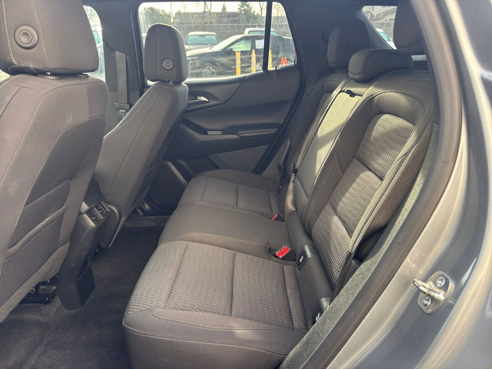 Thumbnail: 2025 Chevrolet Equinox - 25