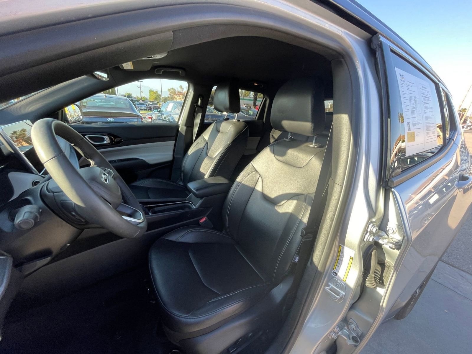 Thumbnail: 2025 Jeep Compass - 29