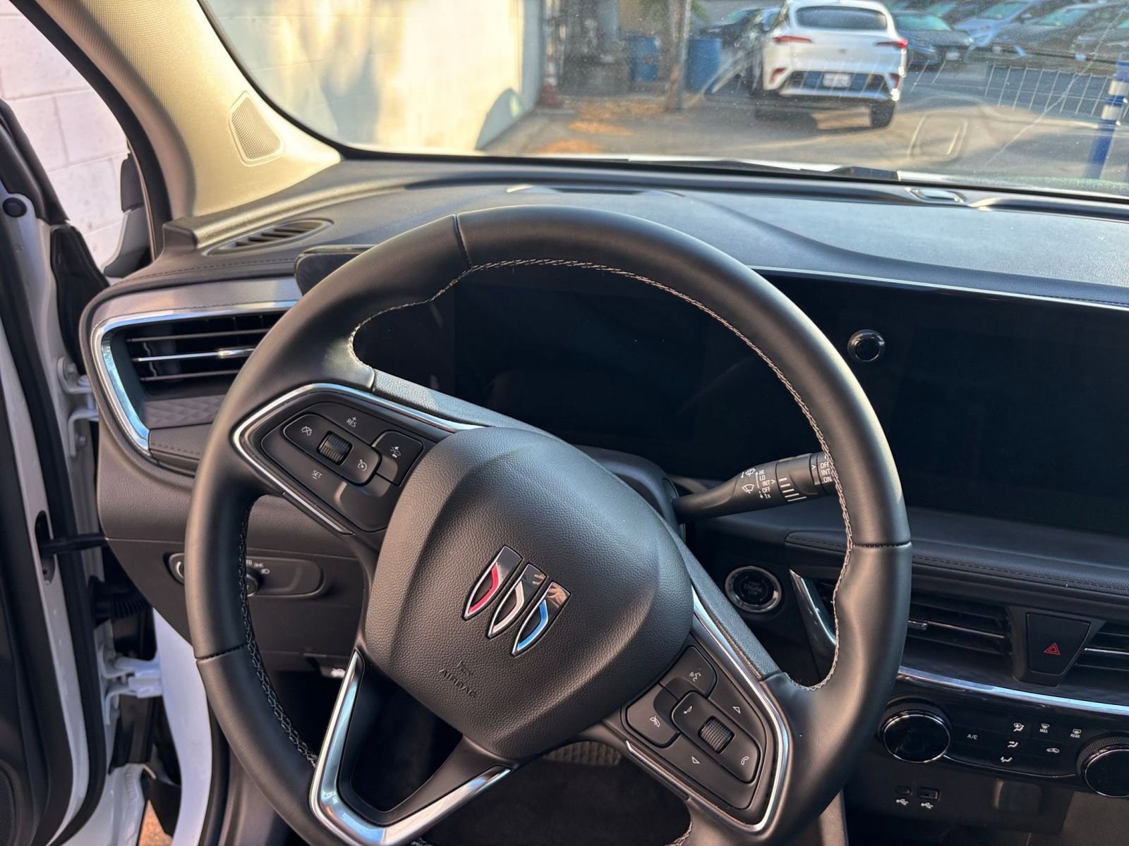 Thumbnail: 2025 Buick Encore GX - 34