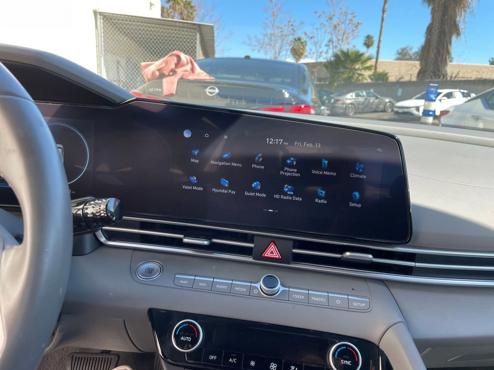 Thumbnail: 2025 Hyundai Elantra - 17