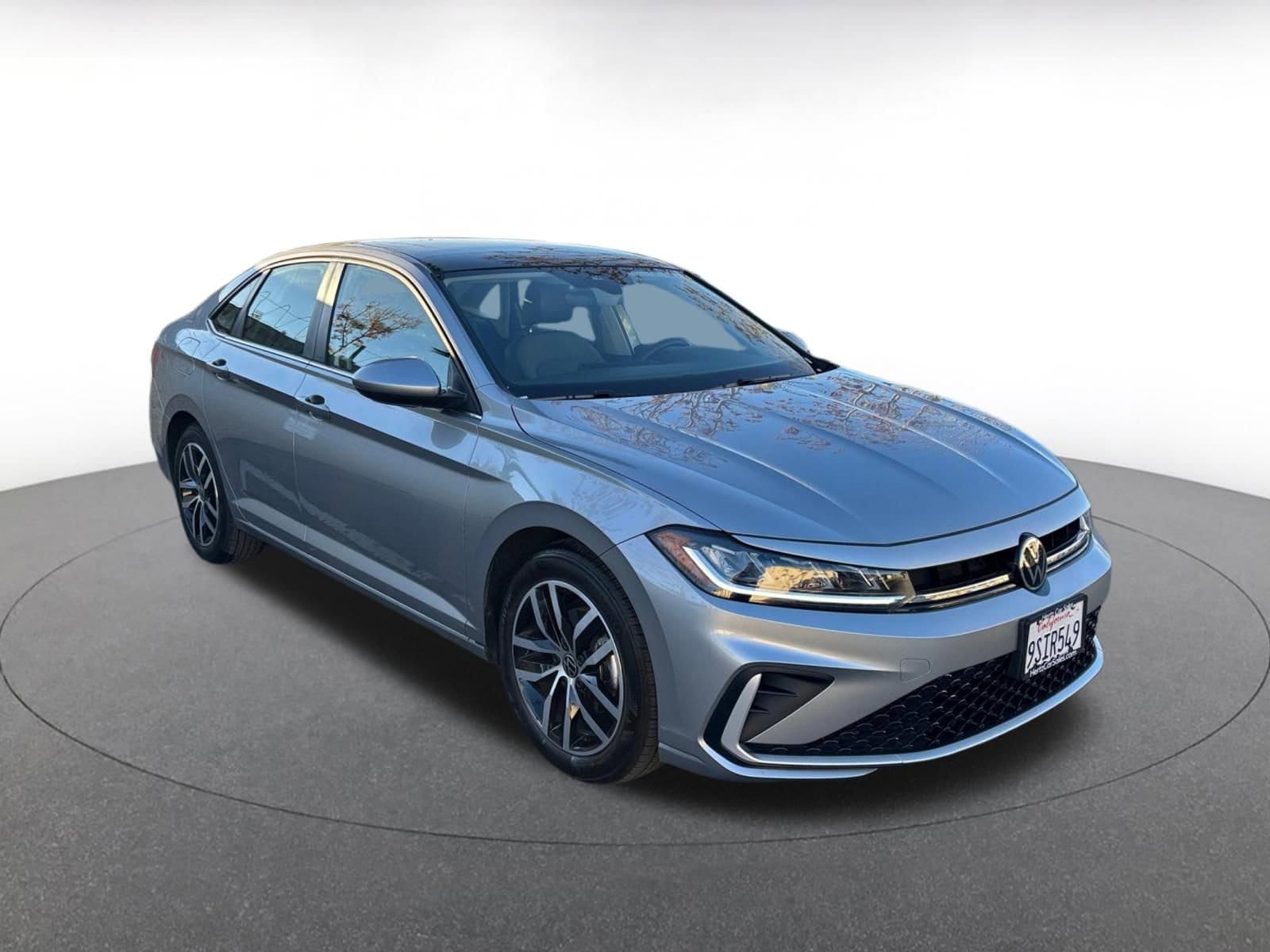 Thumbnail: 2025 Volkswagen Jetta - 1