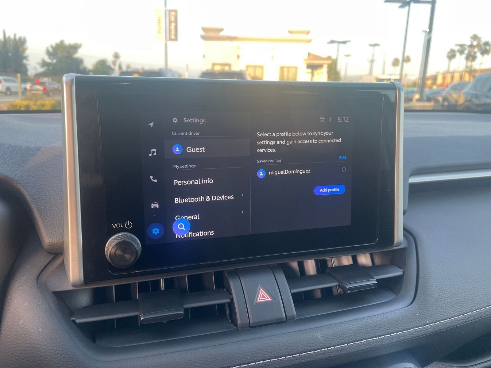 Thumbnail: 2025 Toyota RAV4 - 21