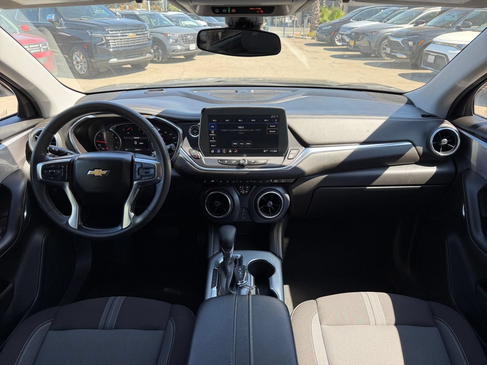 Thumbnail: 2025 Chevrolet Blazer - 32