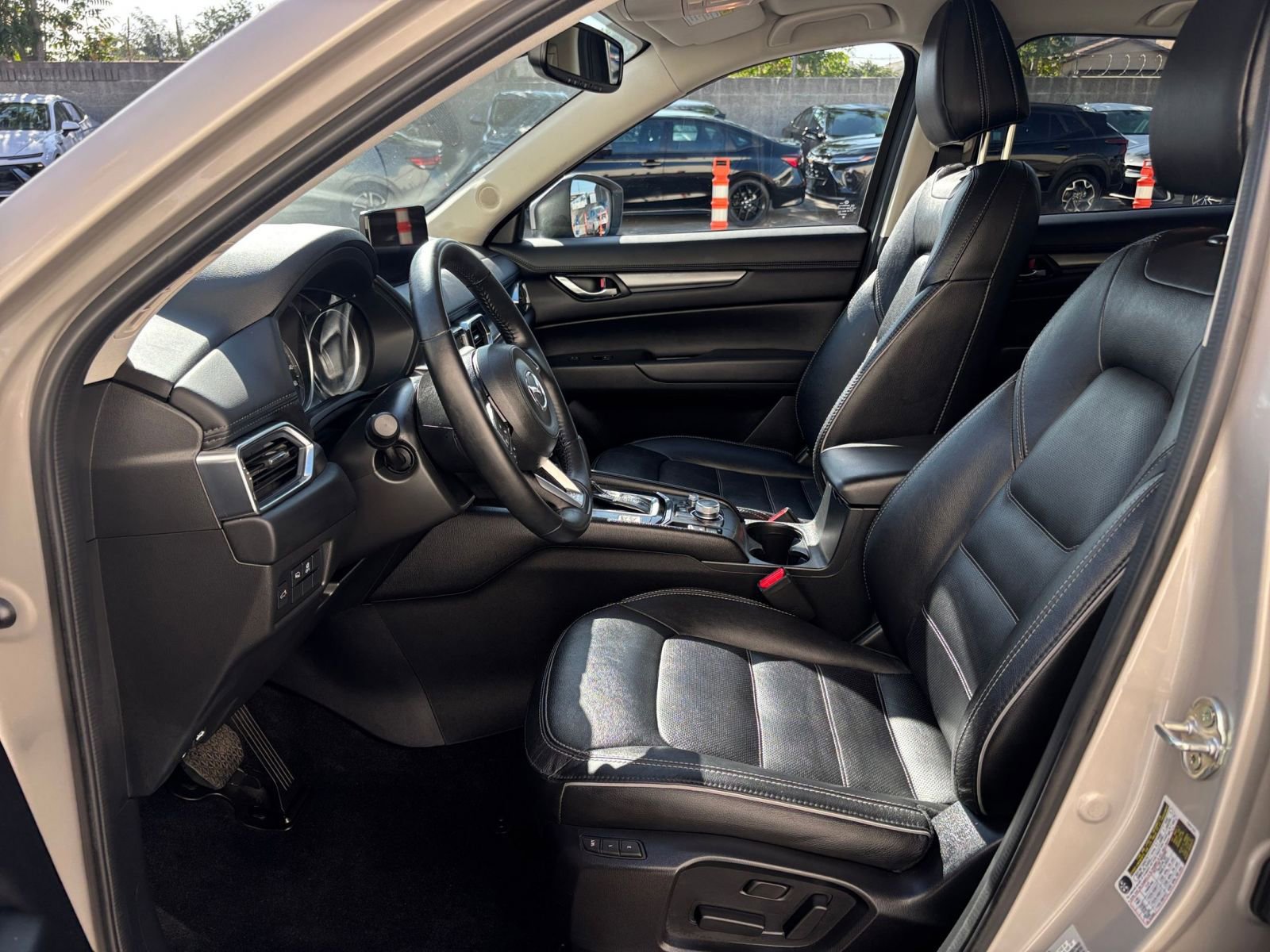 Thumbnail: 2025 Mazda CX-5 - 27