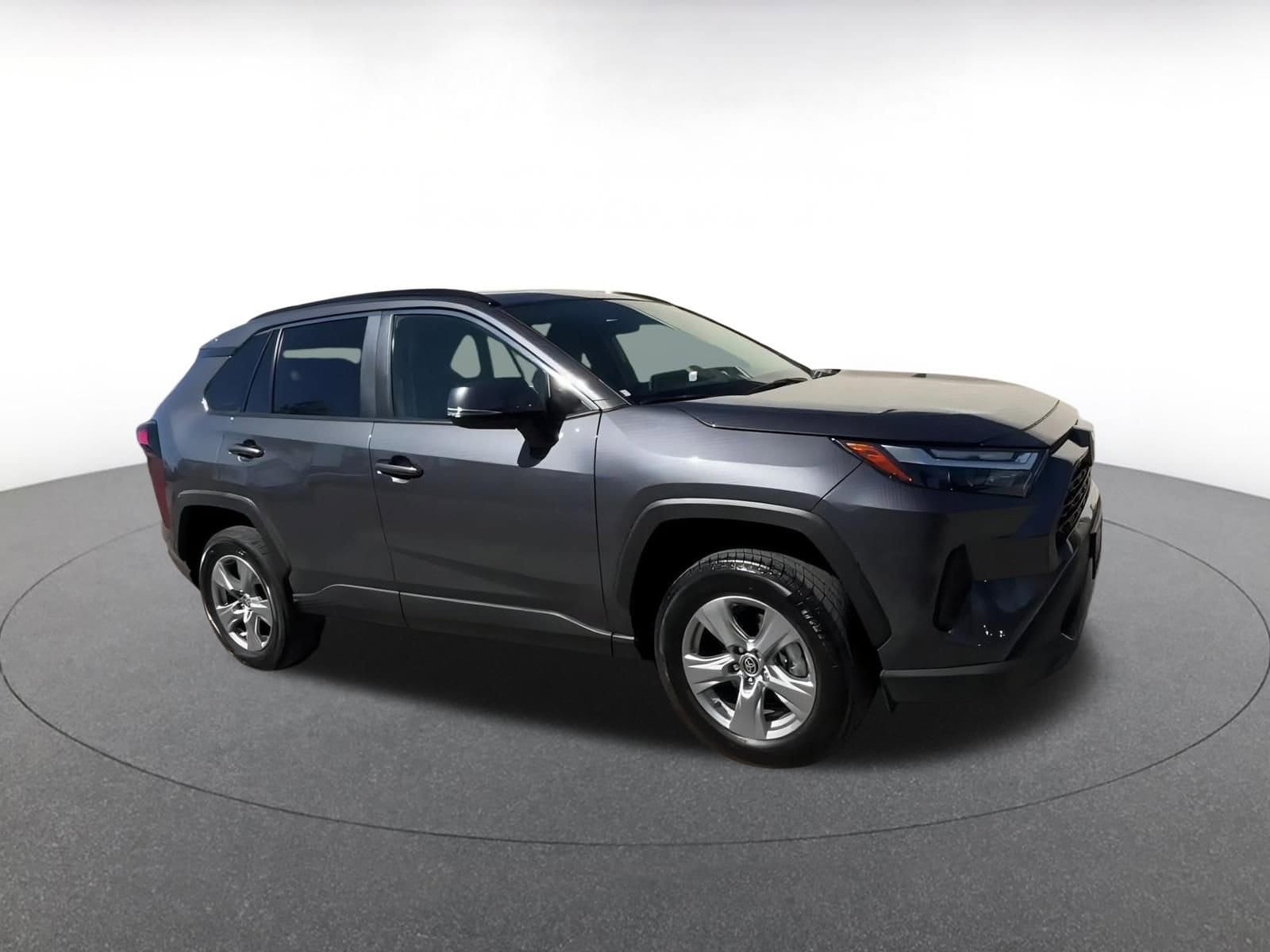 Thumbnail: 2025 Toyota RAV4 - 2