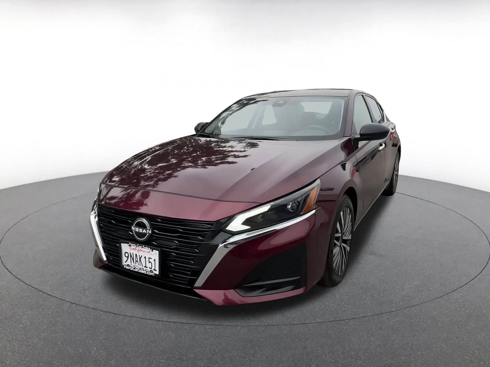 Thumbnail: 2024 Nissan Altima - 7
