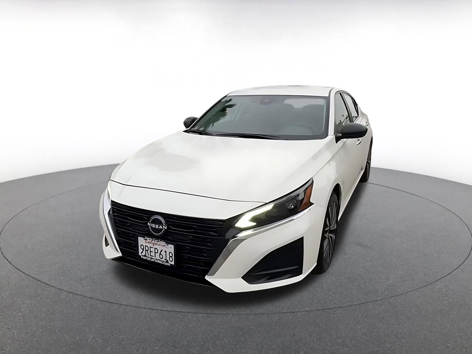 Thumbnail: 2025 Nissan Altima - 7