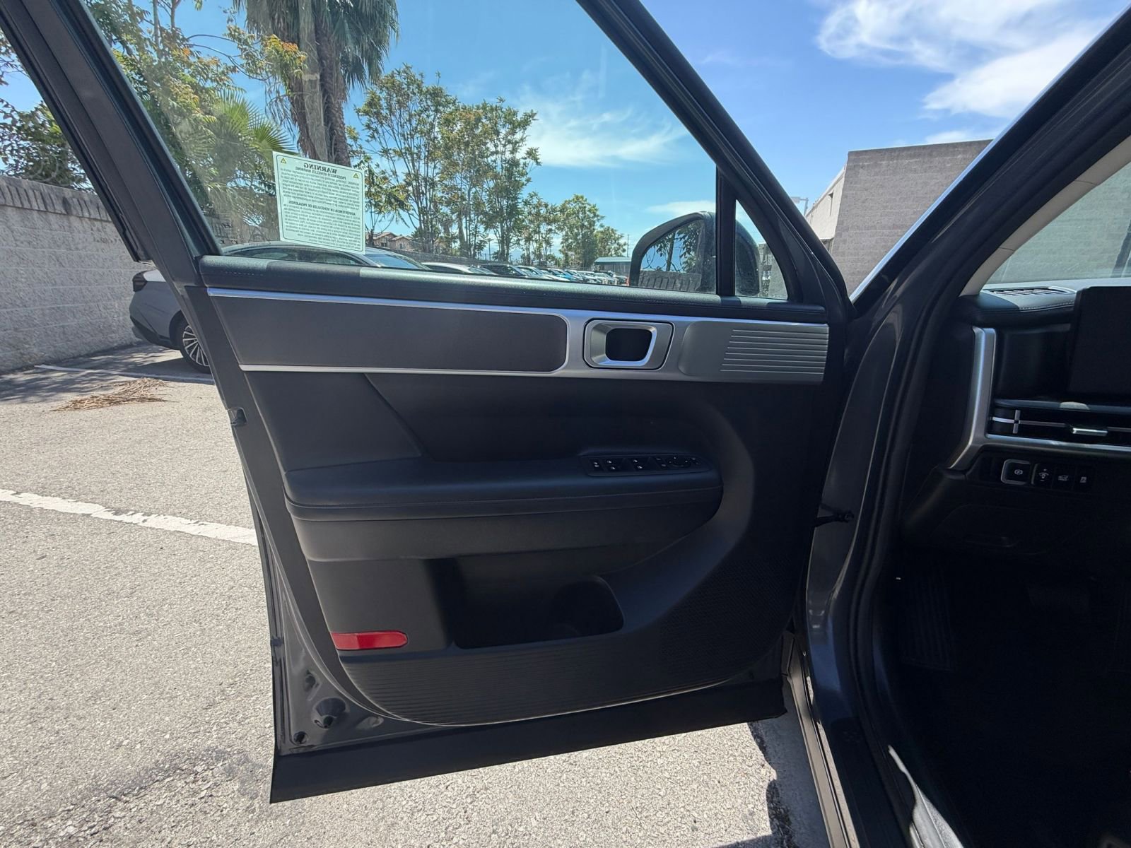 Thumbnail: 2025 Hyundai Santa Fe - 18