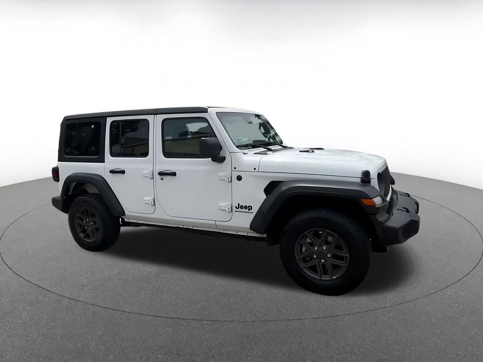 Thumbnail: 2025 Jeep Wrangler - 2
