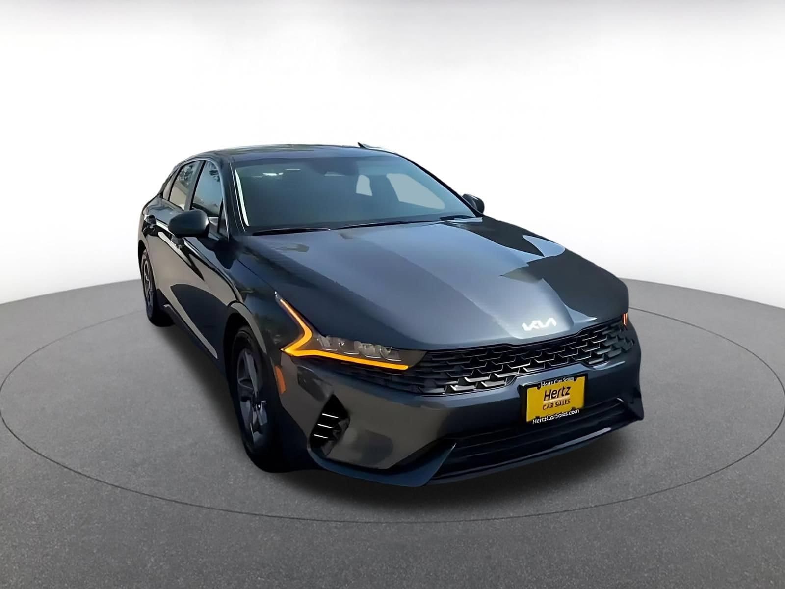 Thumbnail: 2023 Kia K5 - 3