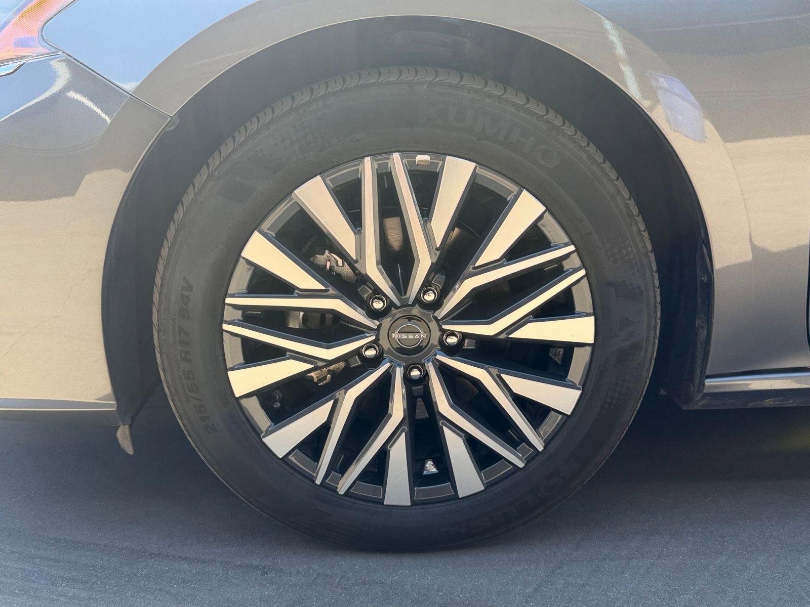 Thumbnail: 2025 Nissan Altima - 30