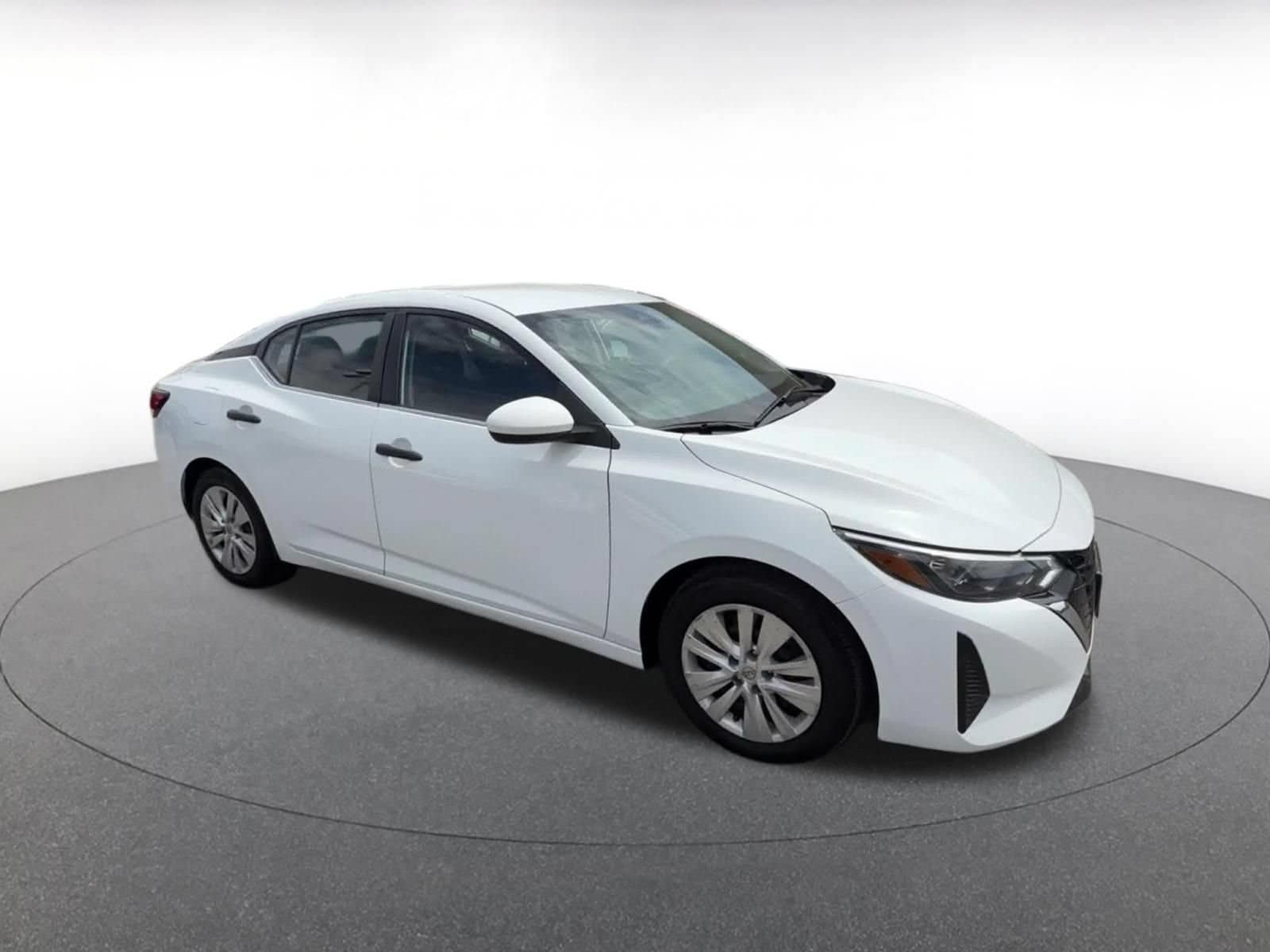 Thumbnail: 2025 Nissan Sentra - 2