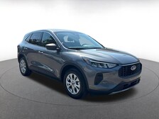 2024 Ford Escape Active -
                  Riverside, CA