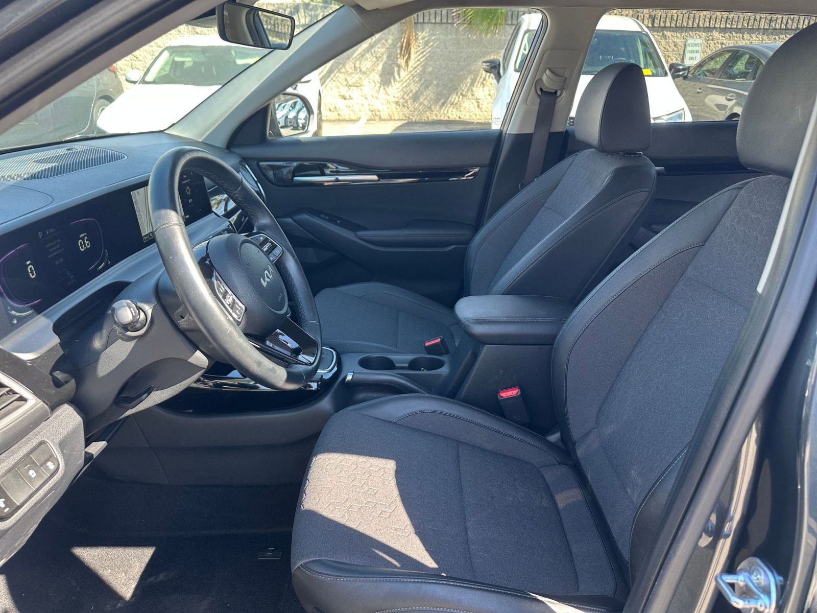 Thumbnail: 2025 Kia Seltos - 28