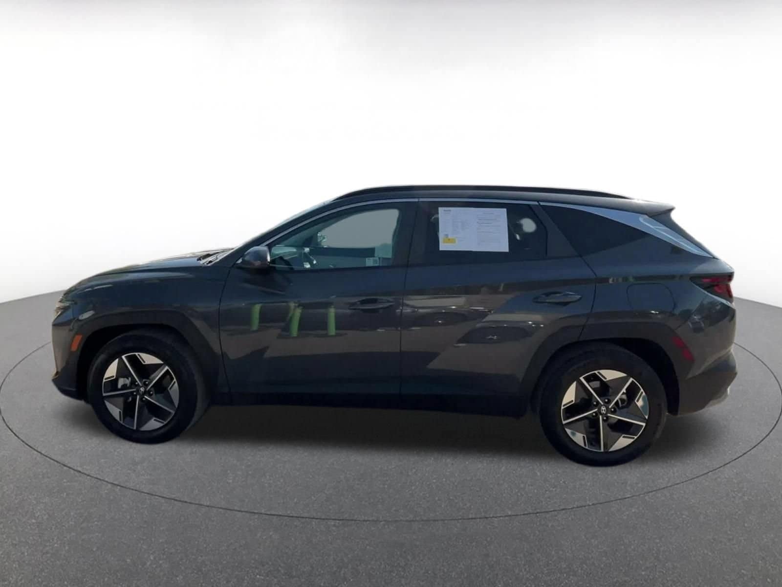 Thumbnail: 2025 Hyundai Tucson - 9