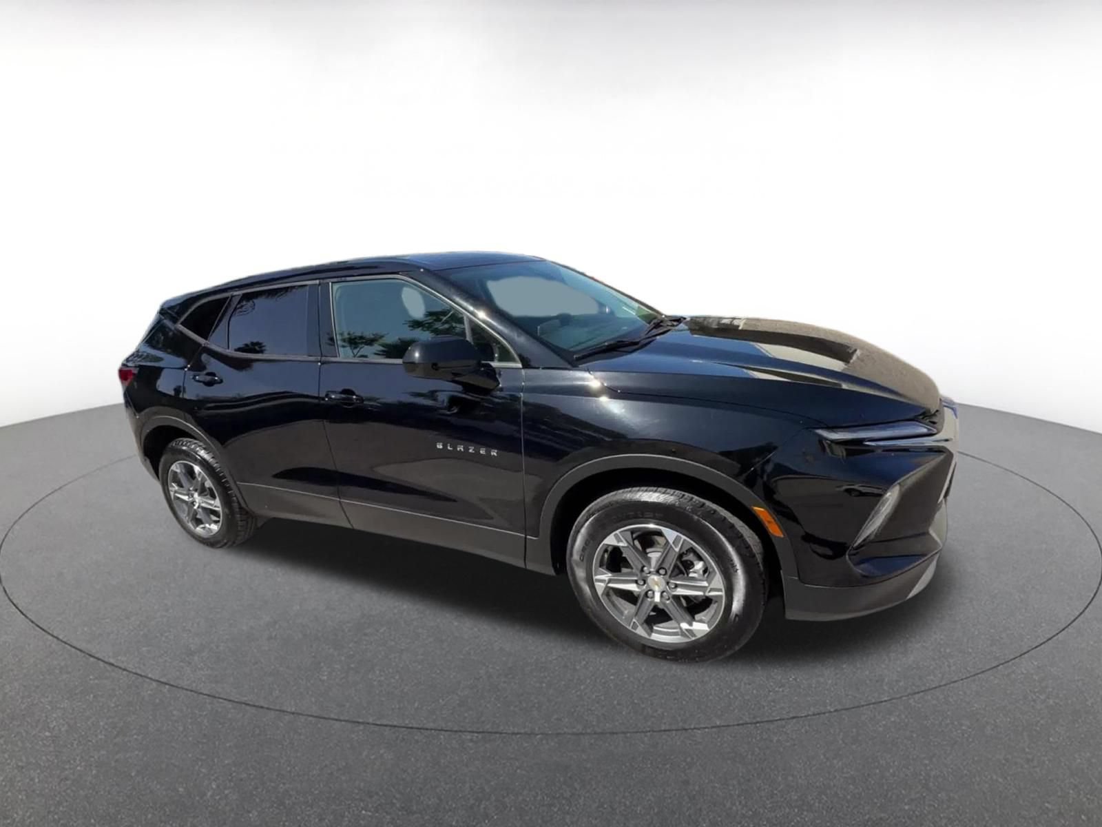 Thumbnail: 2025 Chevrolet Blazer - 2