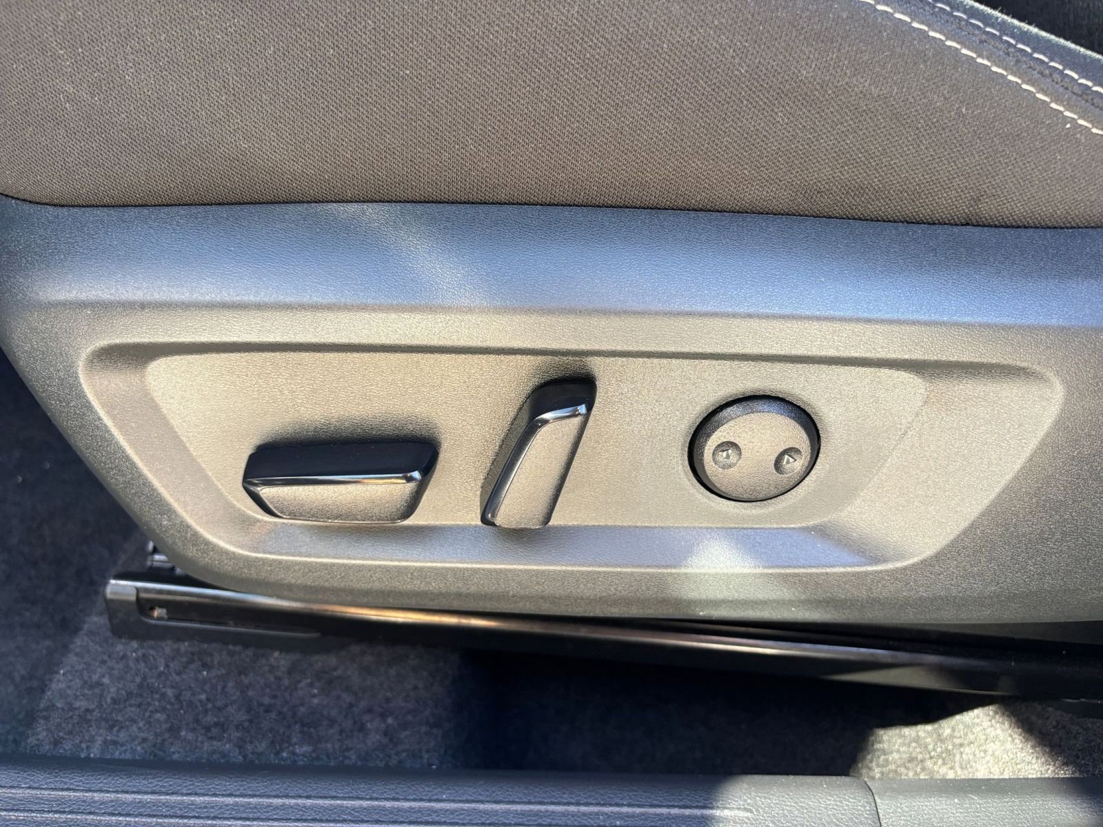 Thumbnail: 2025 Nissan Rogue - 23