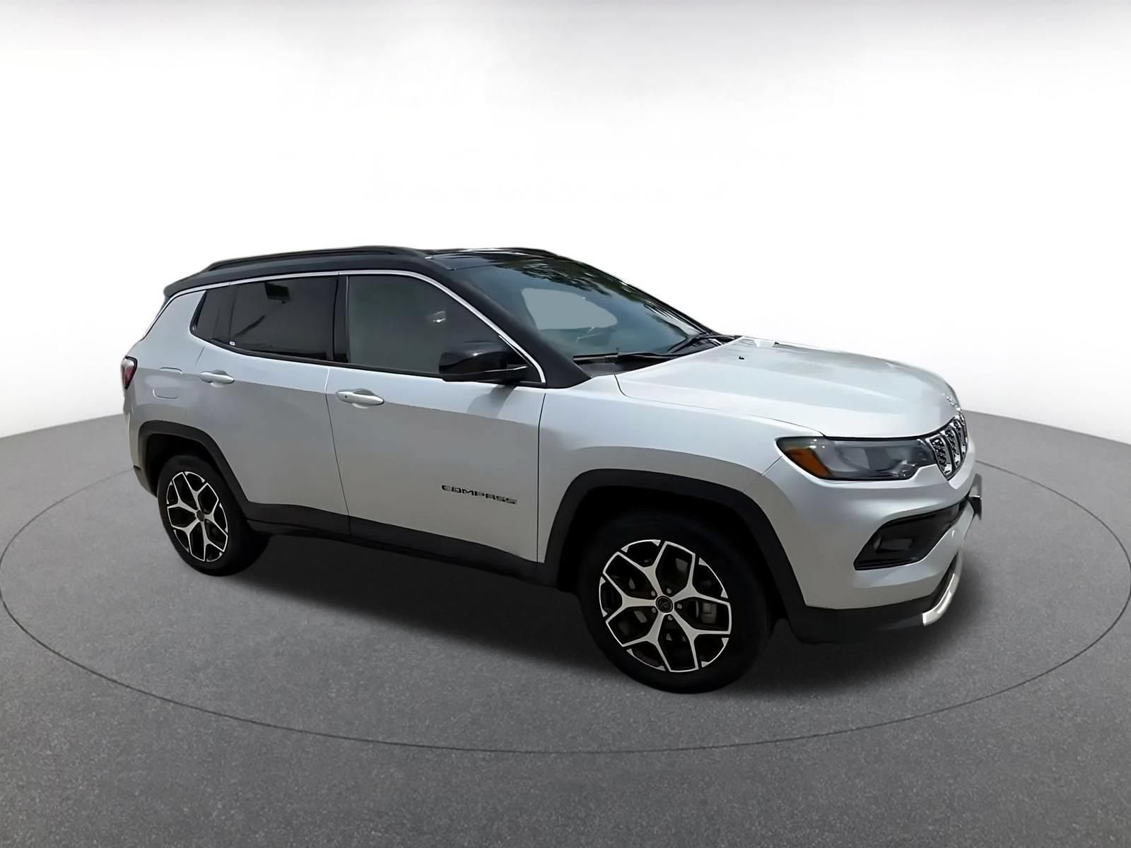 Thumbnail: 2025 Jeep Compass - 2