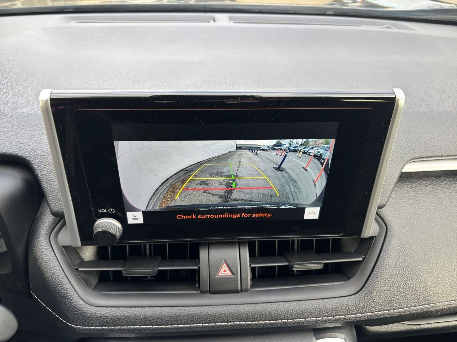 Thumbnail: 2025 Toyota RAV4 - 17