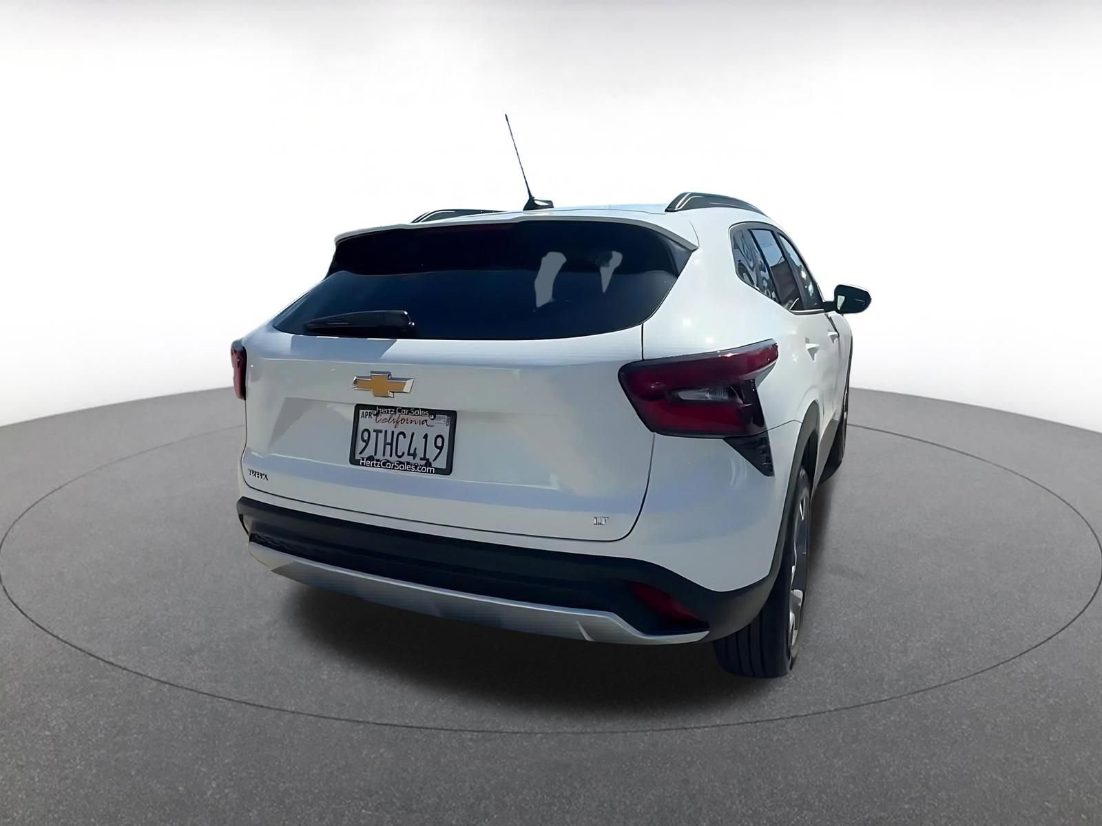 Thumbnail: 2025 Chevrolet Trax - 15