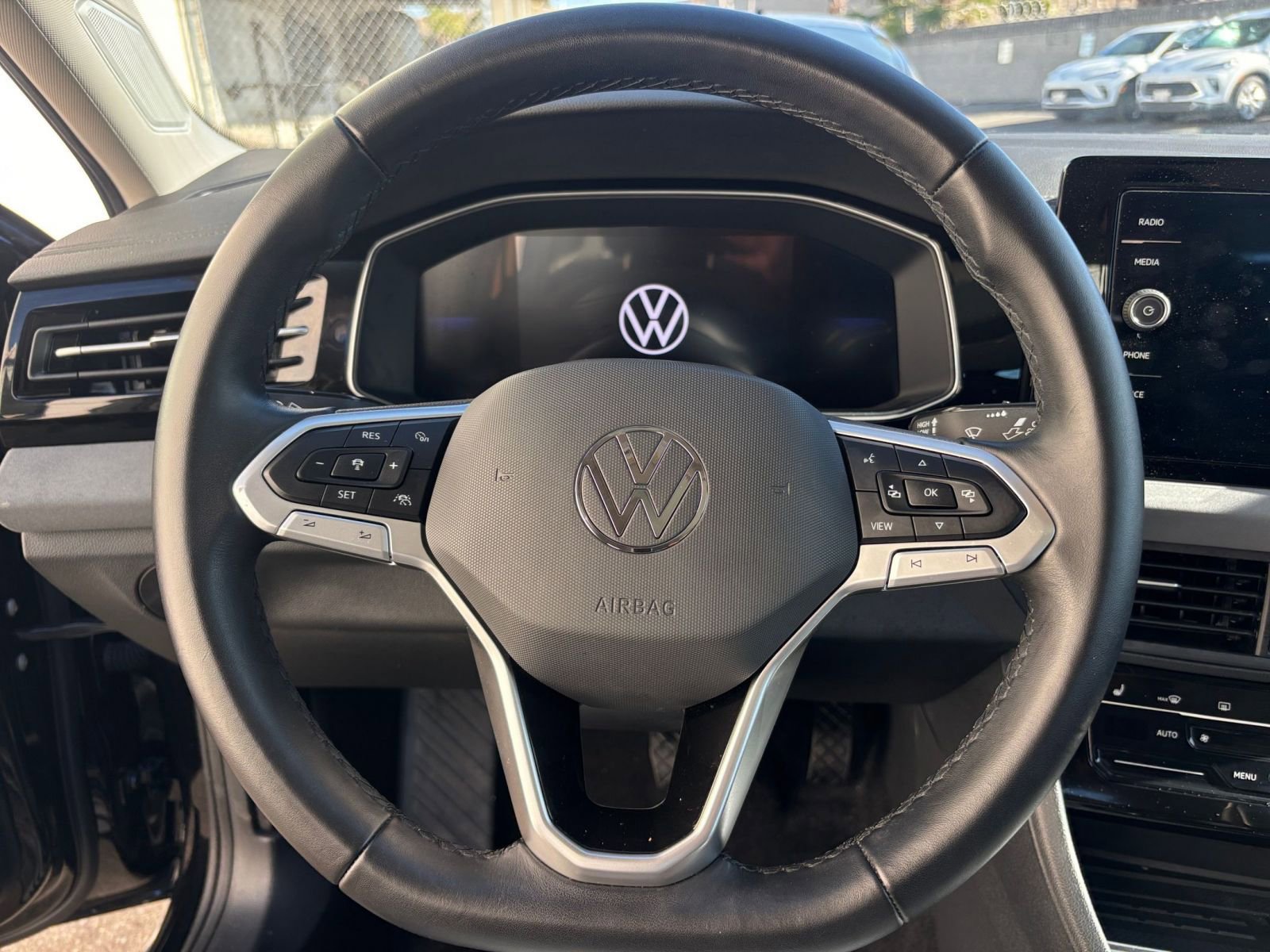 Thumbnail: 2025 Volkswagen Jetta - 28