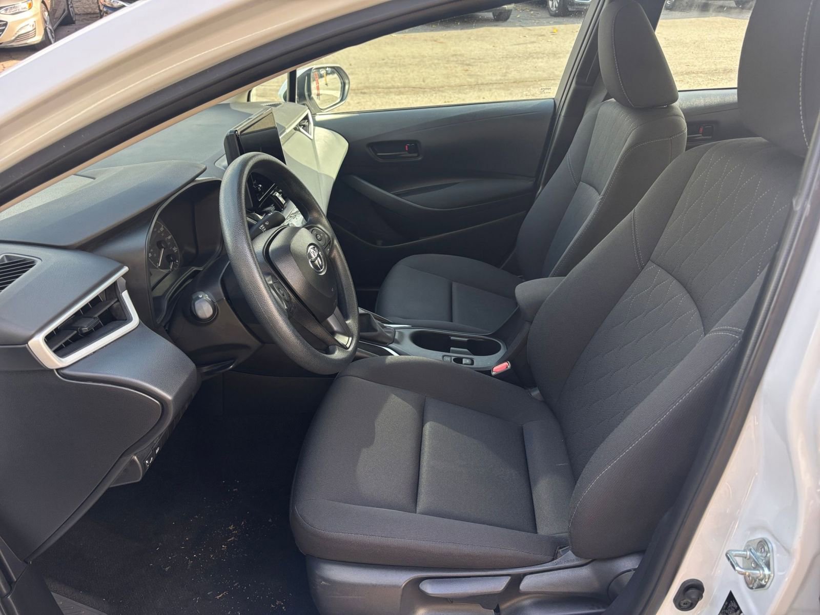 Thumbnail: 2025 Toyota Corolla - 27