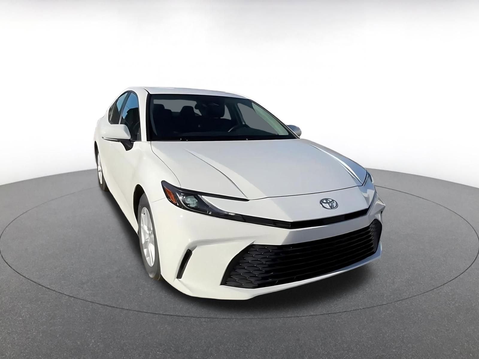 Thumbnail: 2025 Toyota Camry - 3