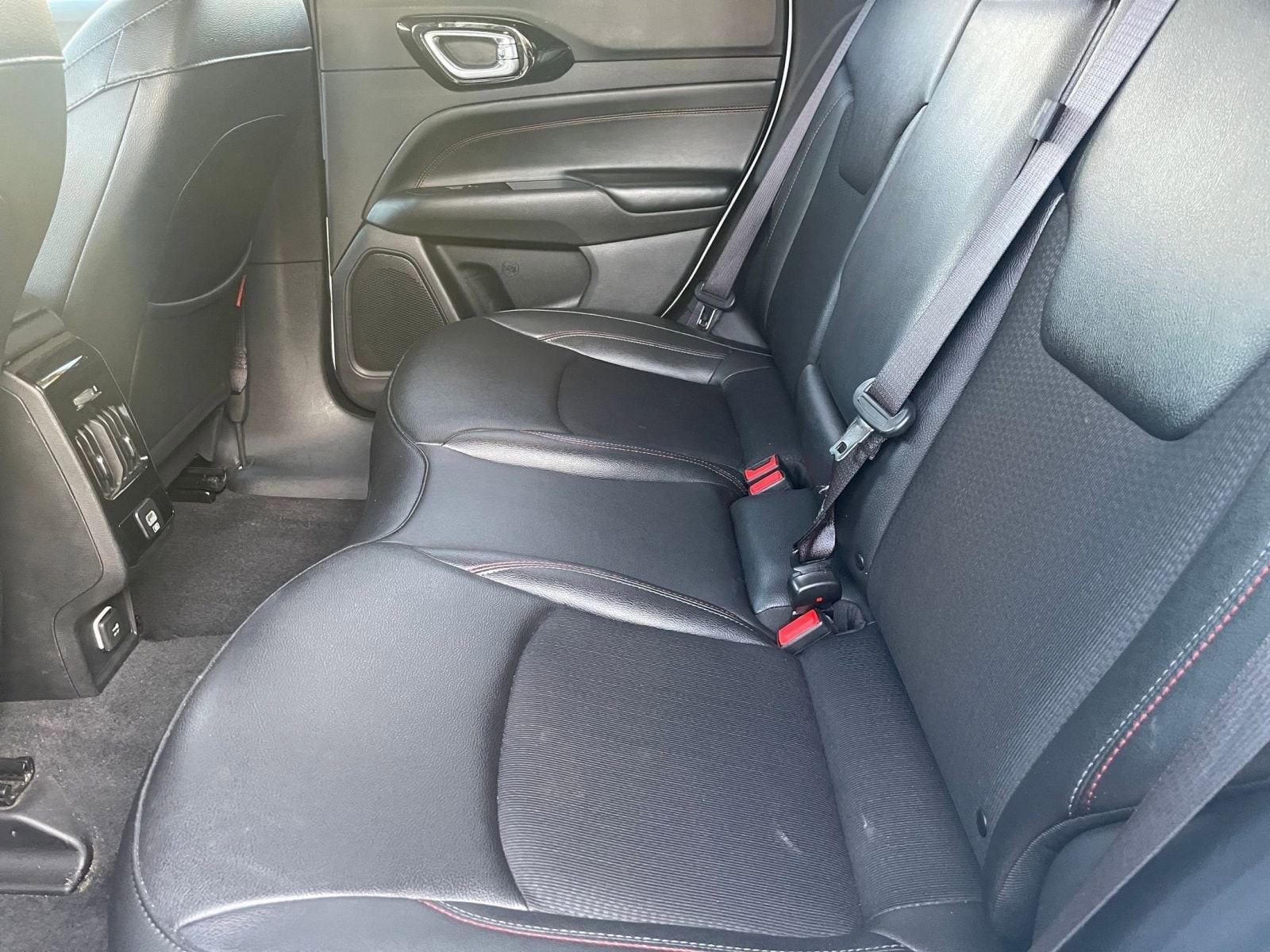 Thumbnail: 2025 Jeep Compass - 24