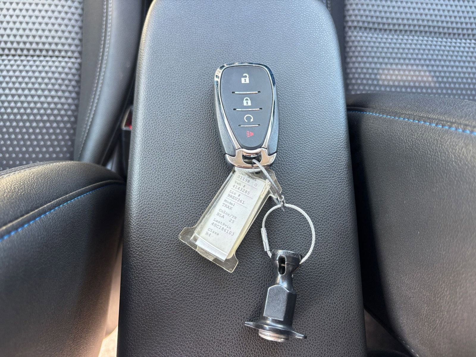 Thumbnail: 2025 Chevrolet Trax - 21