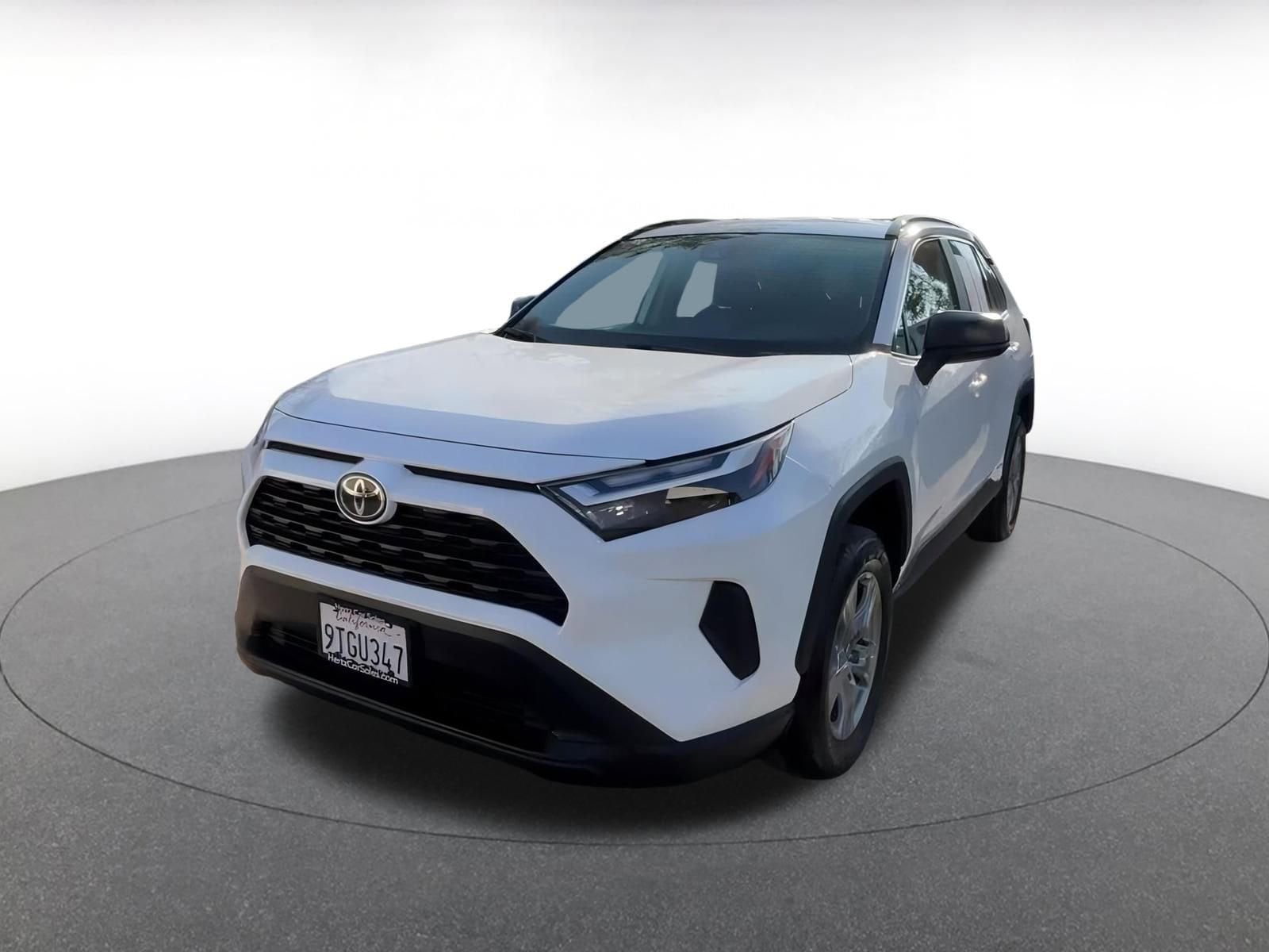 Thumbnail: 2025 Toyota RAV4 - 7