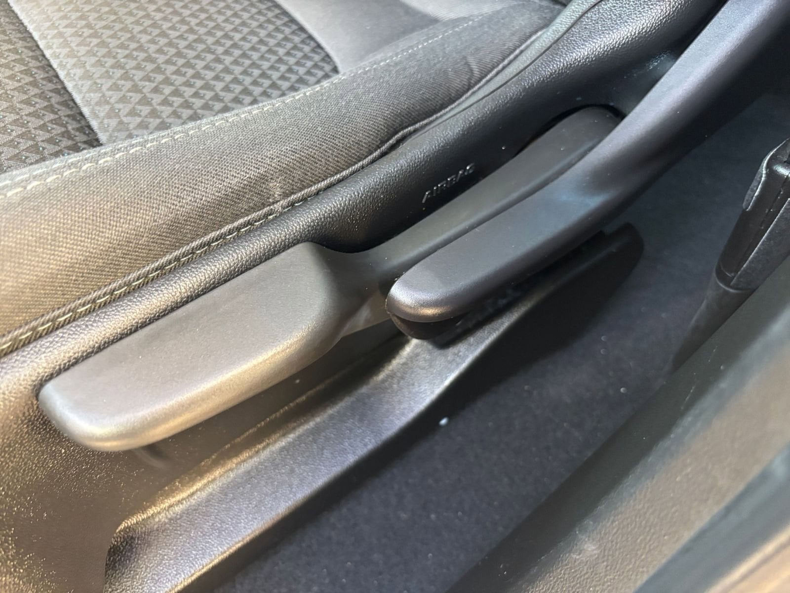 Thumbnail: 2023 Chevrolet Bolt EV - 28