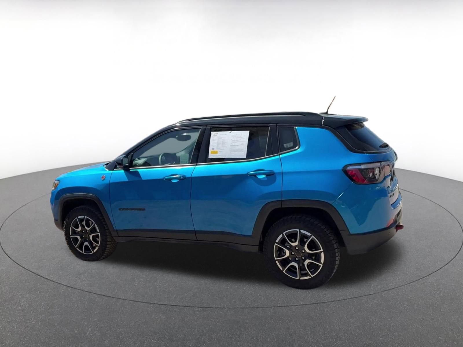 Thumbnail: 2025 Jeep Compass - 10
