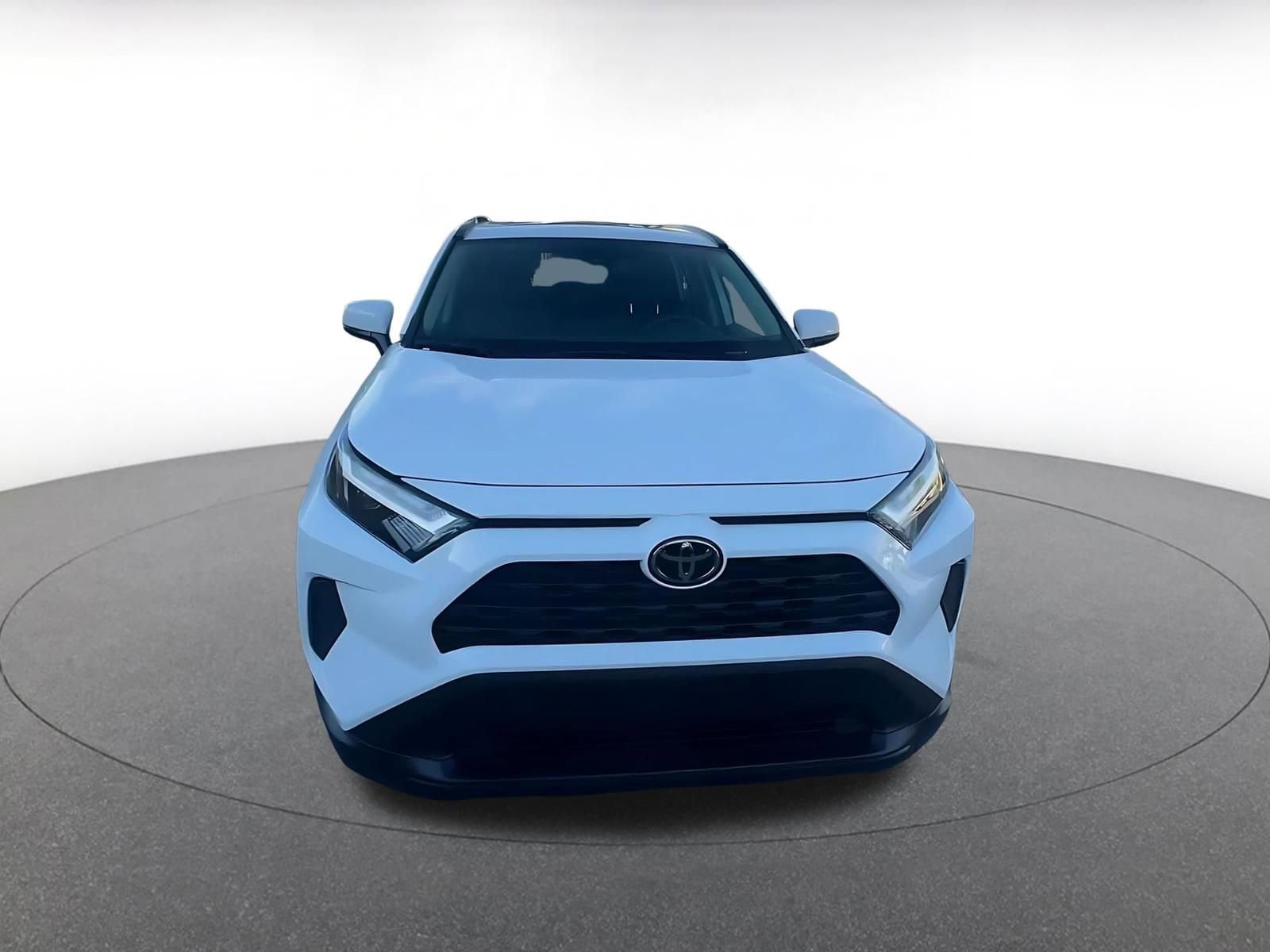 Thumbnail: 2025 Toyota RAV4 - 4