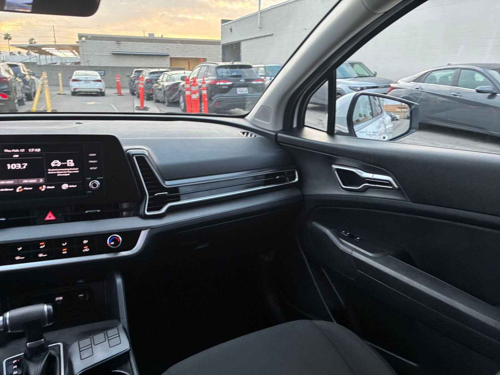 Thumbnail: 2025 Kia Sportage - 34