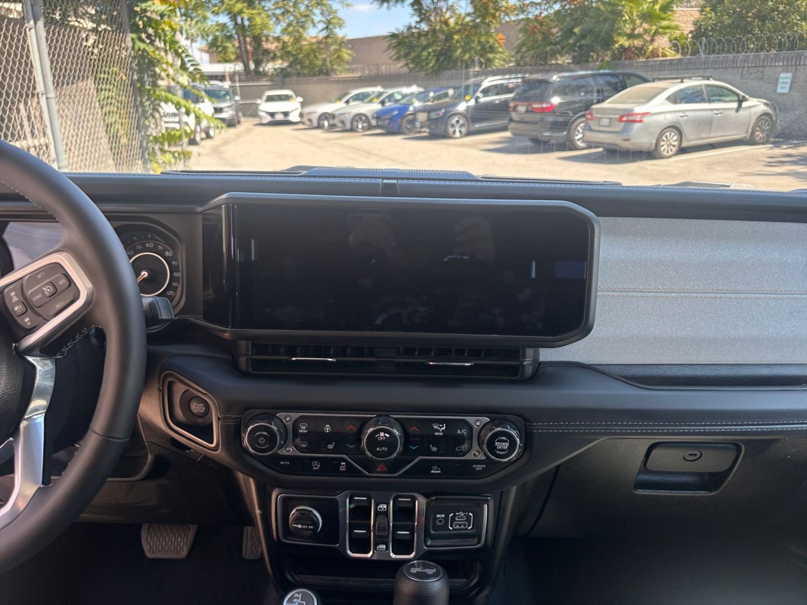 Thumbnail: 2025 Jeep Wrangler - 18