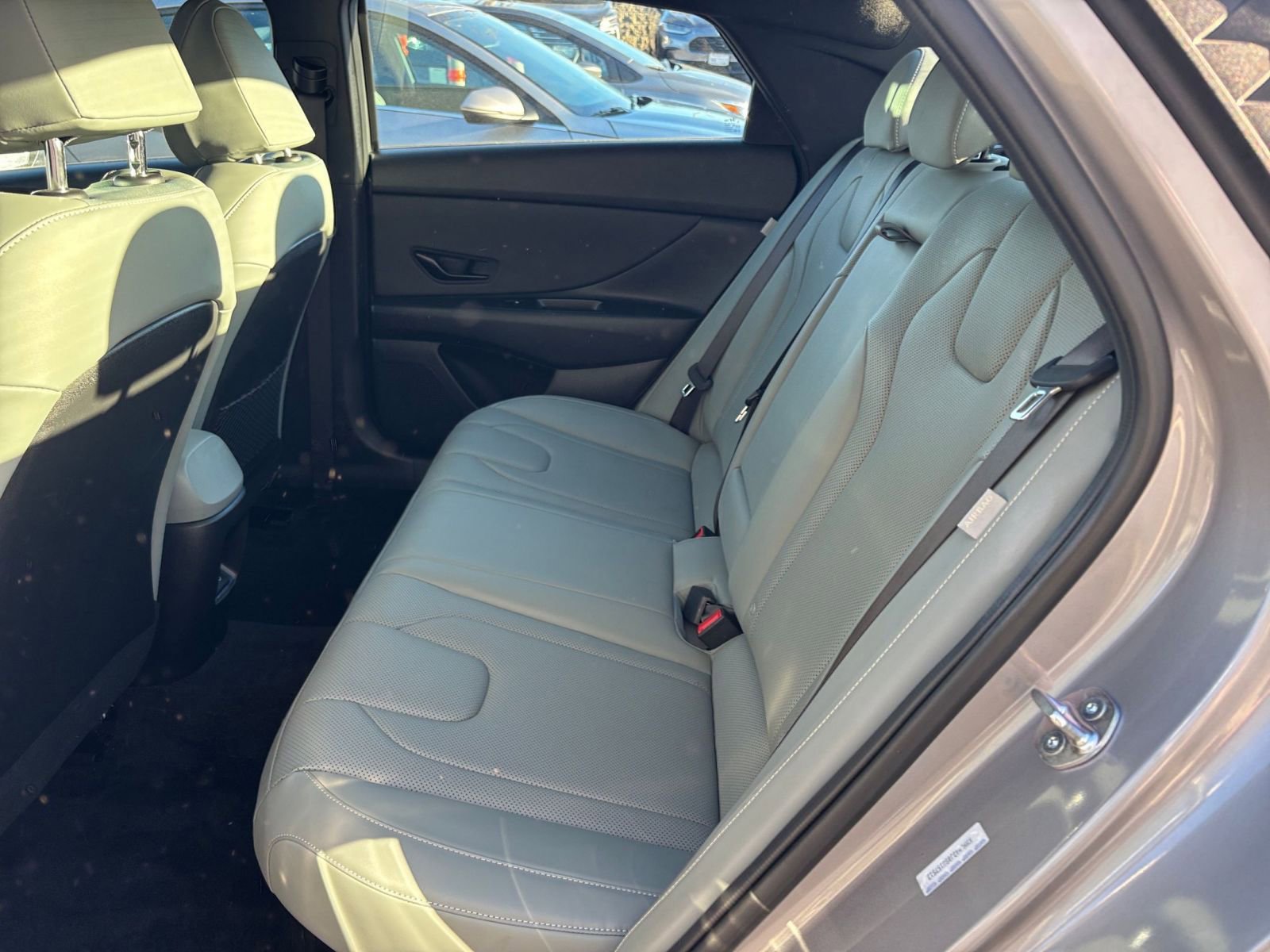 Thumbnail: 2025 Hyundai Elantra - 25