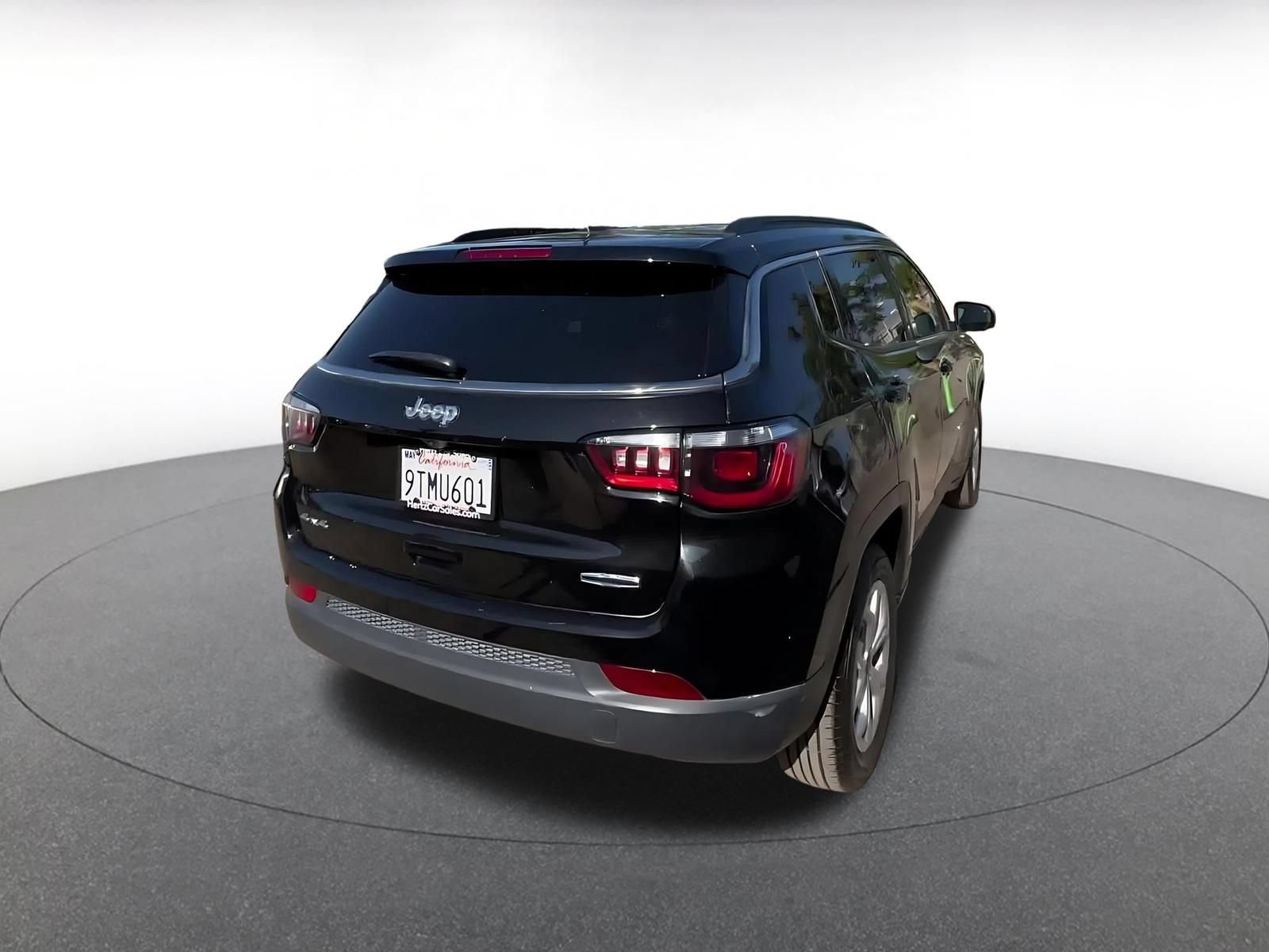 Thumbnail: 2025 Jeep Compass - 14